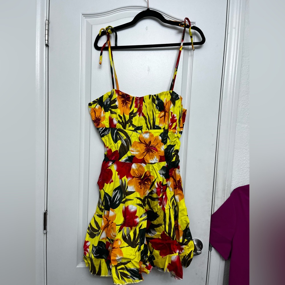 Voodoo Vixen Tropical Rockabilly Hawaiian Dress XL like new